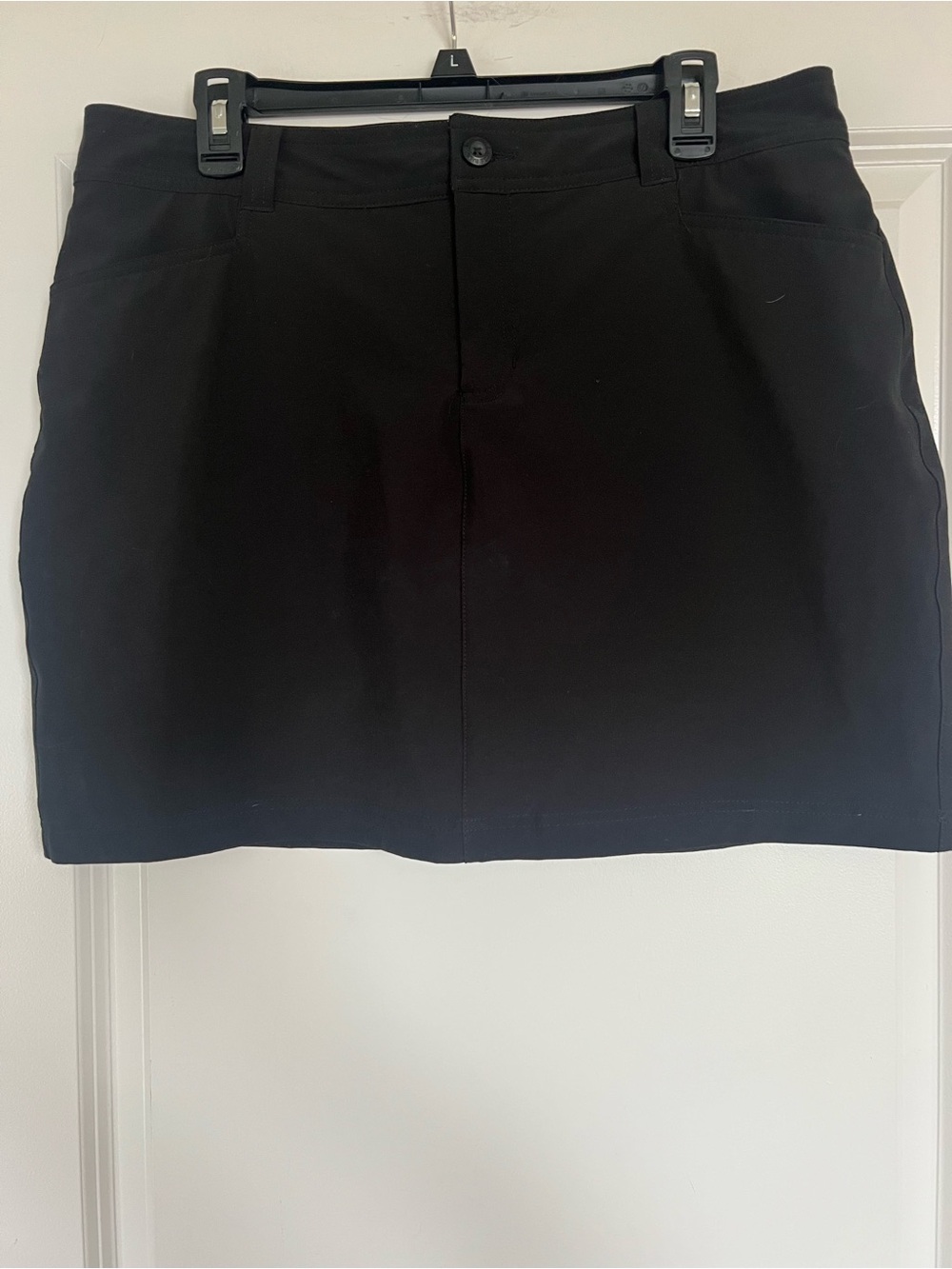 Eddie Bauer Black Skort